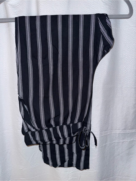 American Eagle Outfitters Pants - AE Striped Ankle Pants